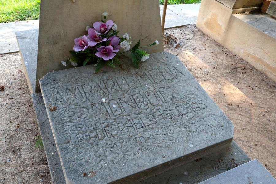 Detalle tumba de Amparo Meliá, en Museo del Silencio. Cementerio General de Valencia