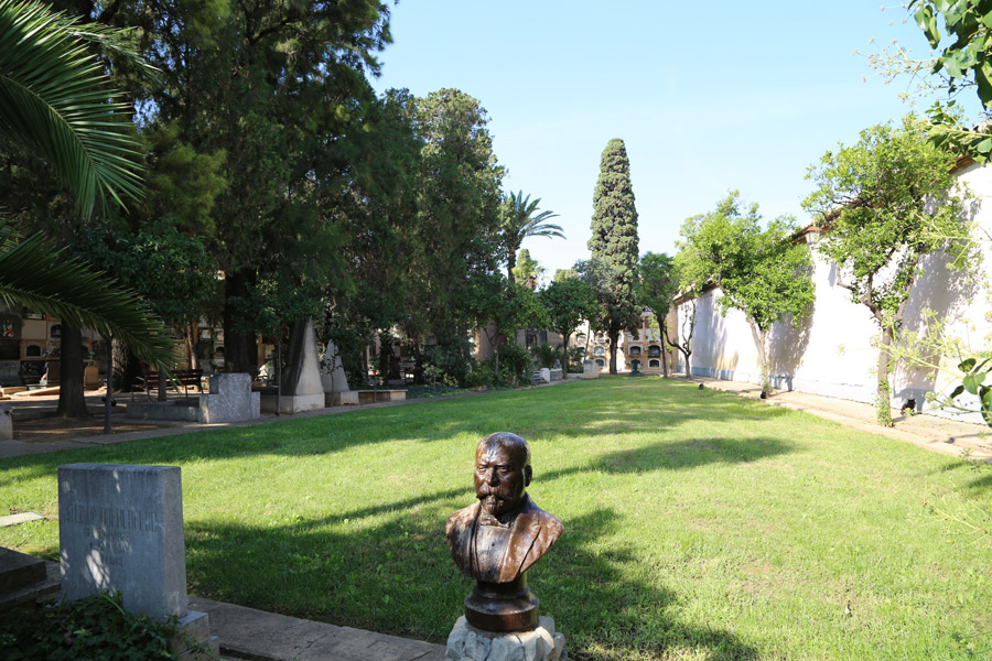 Cementerio Civil, en Museo del Silencio, de JC media