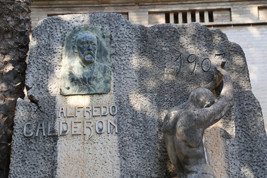 Alfredo Calderón en Museo del Silencio, de JC media